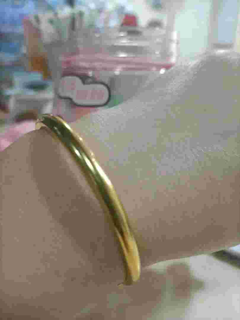 手镯一般买多少克的好233乐,手镯一般买多少克的好-第1张图片-翡翠网