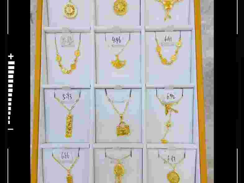 黄金项链款式名称介绍,黄金项链款式名称-第1张图片-翡翠网 黄金项链款式名称介绍,黄金项链款式名称-第1张图片-翡翠网