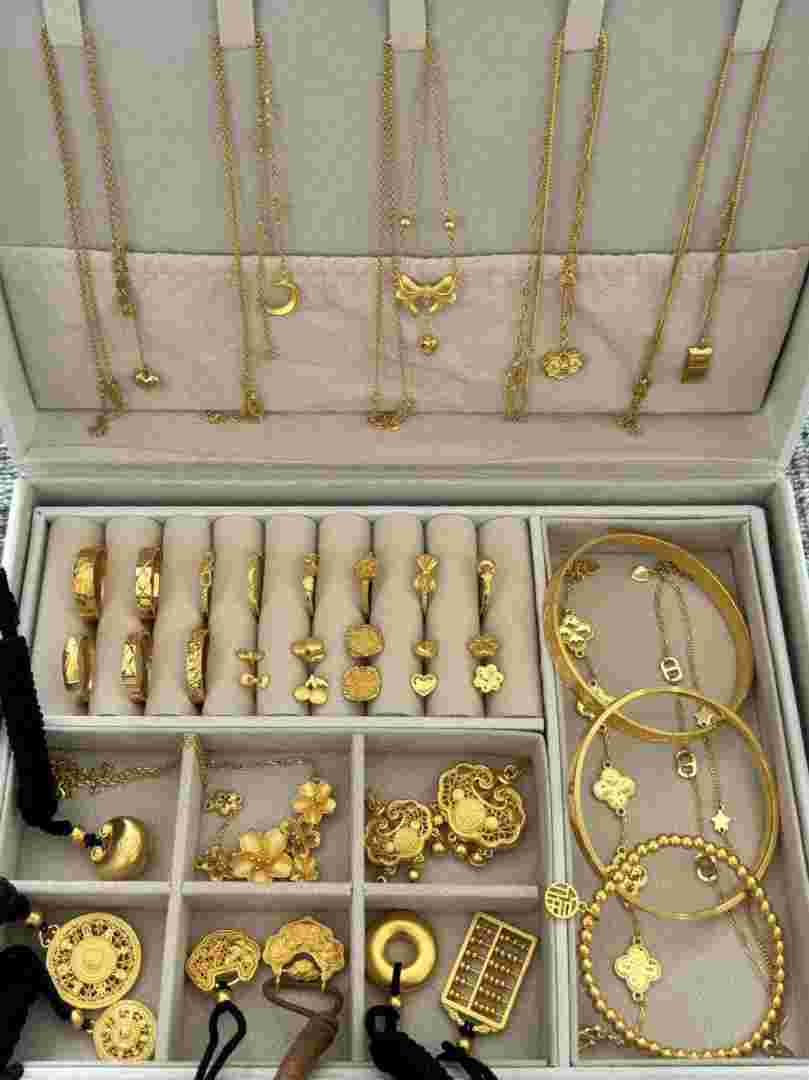 金首饰回收,金首饰回收比原价低很多-第1张图片-翡翠网