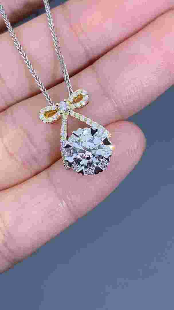 钻石项链款式图片大全新款2023,钻石项链款式图片大全-第1张图片-翡翠网 钻石项链款式图片大全新款2023,钻石项链款式图片大全-第1张图片-翡翠网