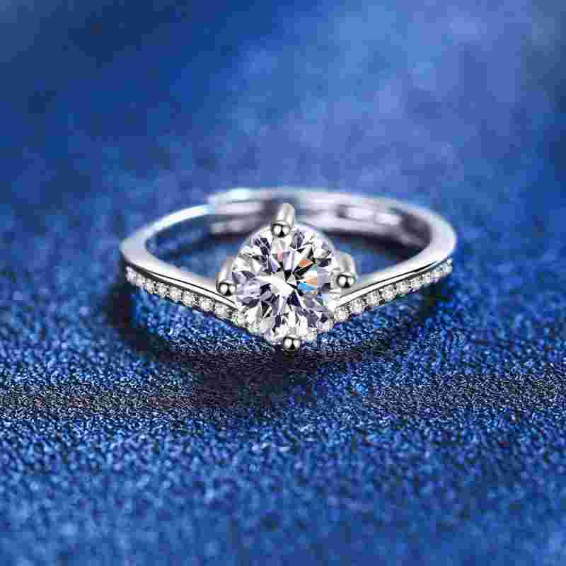 新款钻戒图片新款钻戒图片大全-第2张图片-翡翠网