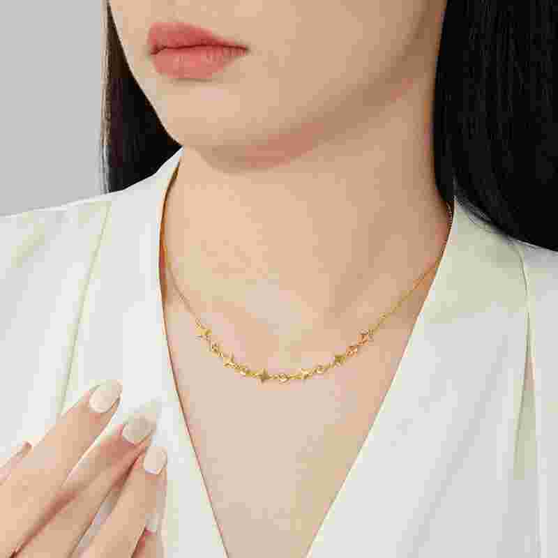 挑选黄金项链的正确方法,如何挑选黄金项链-第2张图片-翡翠网 挑选黄金项链的正确方法,如何挑选黄金项链-第2张图片-翡翠网