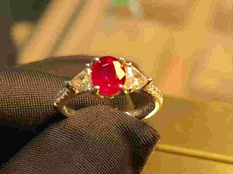 男士红宝石戒指图片,红宝石戒指图片-第2张图片-翡翠网