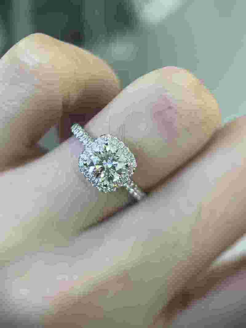 一万元的钻戒什么档次,1万多钻戒什么档次-第2张图片-翡翠网 一万元的钻戒什么档次,1万多钻戒什么档次-第2张图片-翡翠网