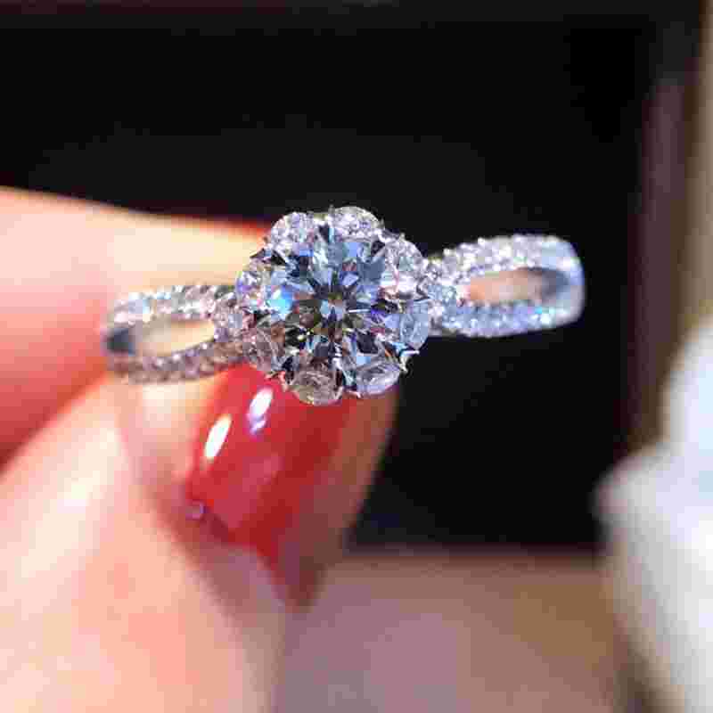 八围一钻石戒指优缺点,八围一钻石戒指图片-第1张图片-翡翠网 八围一钻石戒指优缺点,八围一钻石戒指图片-第1张图片-翡翠网