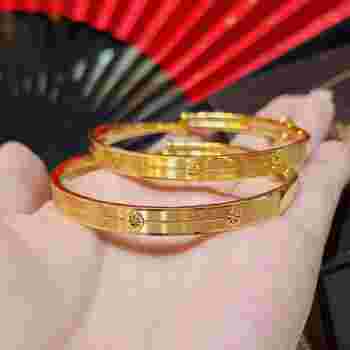 2022年黄金手镯多少钱一克呢2022年黄金手镯多少钱一克-第1张图片-翡翠网