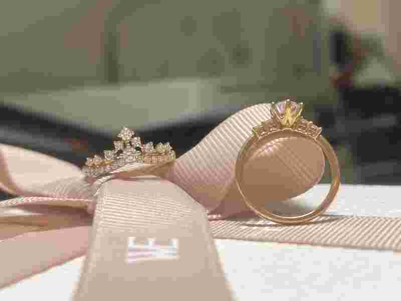 婚戒定制中心官网婚戒定制-第2张图片-翡翠网