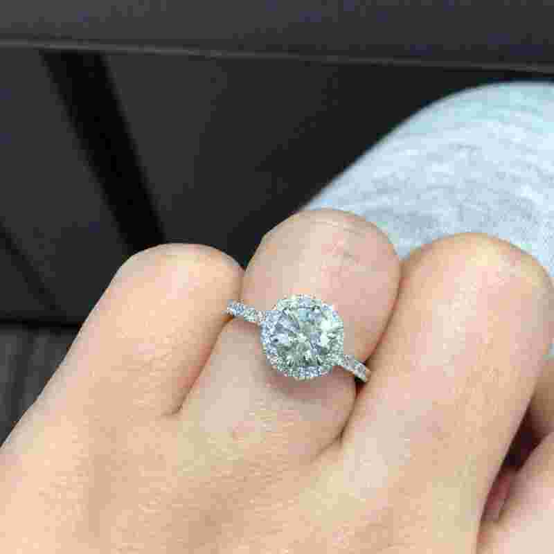 1克拉钻戒多少钱周大福一克拉钻戒周大福一克拉钻戒价格-第2张图片-翡翠网