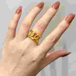 黄金戒指2020年最流行女款式,女士黄金2022戒指-第2张图片-翡翠网