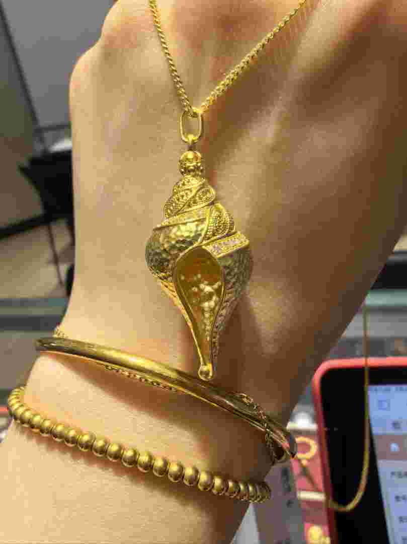 项链上写着足金是什么意思,足金项链是什么-第1张图片-翡翠网 项链上写着足金是什么意思,足金项链是什么-第1张图片-翡翠网