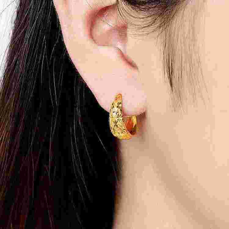 包含明錾刻菊花纹金耳环的词条-第1张图片-翡翠网 包含明錾刻菊花纹金耳环的词条-第1张图片-翡翠网