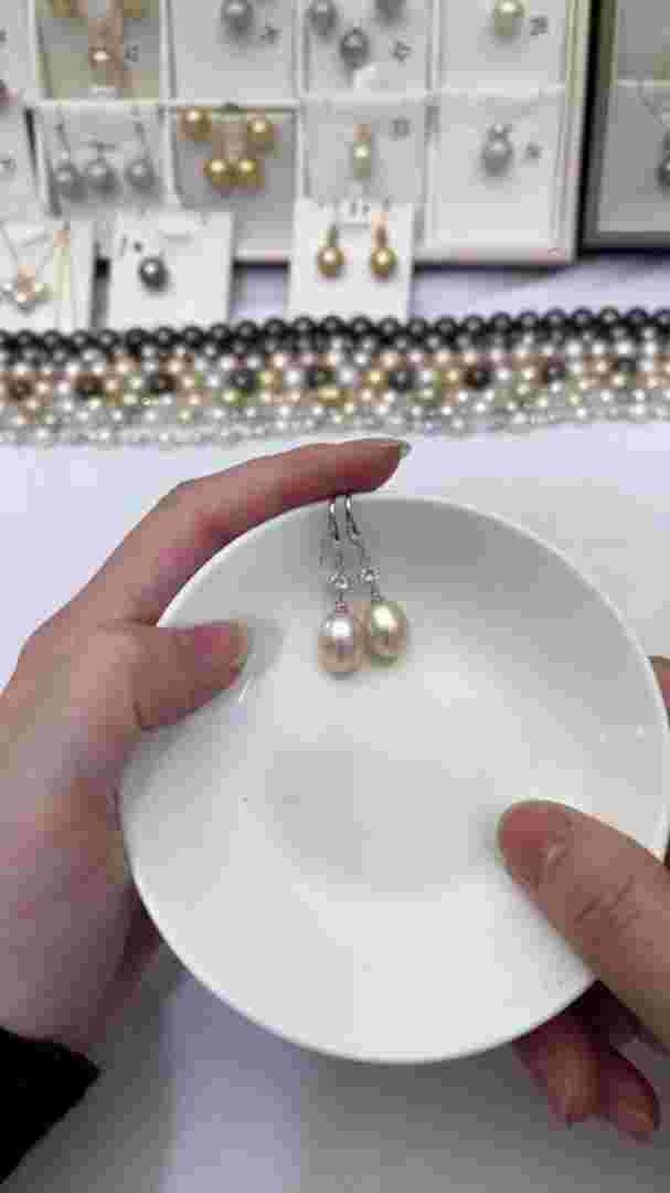 纯银耳环图片纯银耳圈图片大全-第2张图片-翡翠网 纯银耳环图片纯银耳圈图片大全-第2张图片-翡翠网