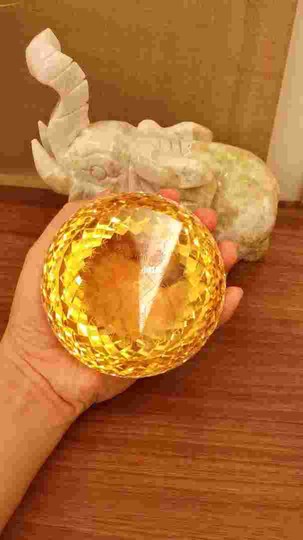 巨型钻石铁傀儡,巨型钻石-第1张图片-翡翠网