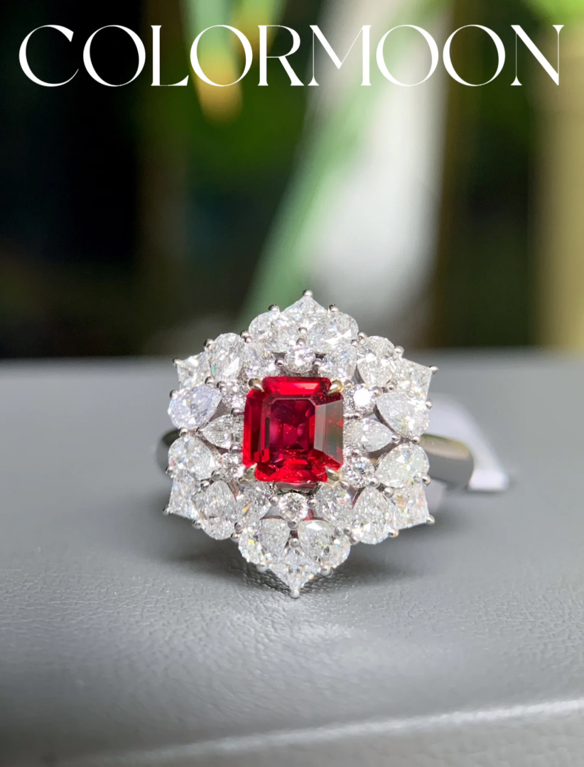 莫桑石的戒指什么价位莫桑石戒指值得买吗-第2张图片-翡翠网 莫桑石的戒指什么价位莫桑石戒指值得买吗-第2张图片-翡翠网