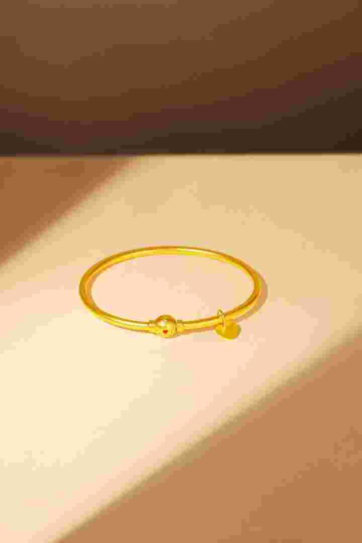 黄金手镯最新款黄金手镯最新款式图片-第1张图片-翡翠网 黄金手镯最新款黄金手镯最新款式图片-第1张图片-翡翠网