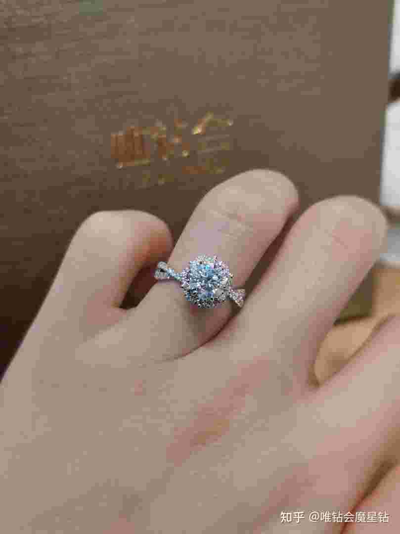 刚买的五十分钻戒就后悔了,刚买的五十分钻戒就后悔了能退吗-第1张图片-翡翠网