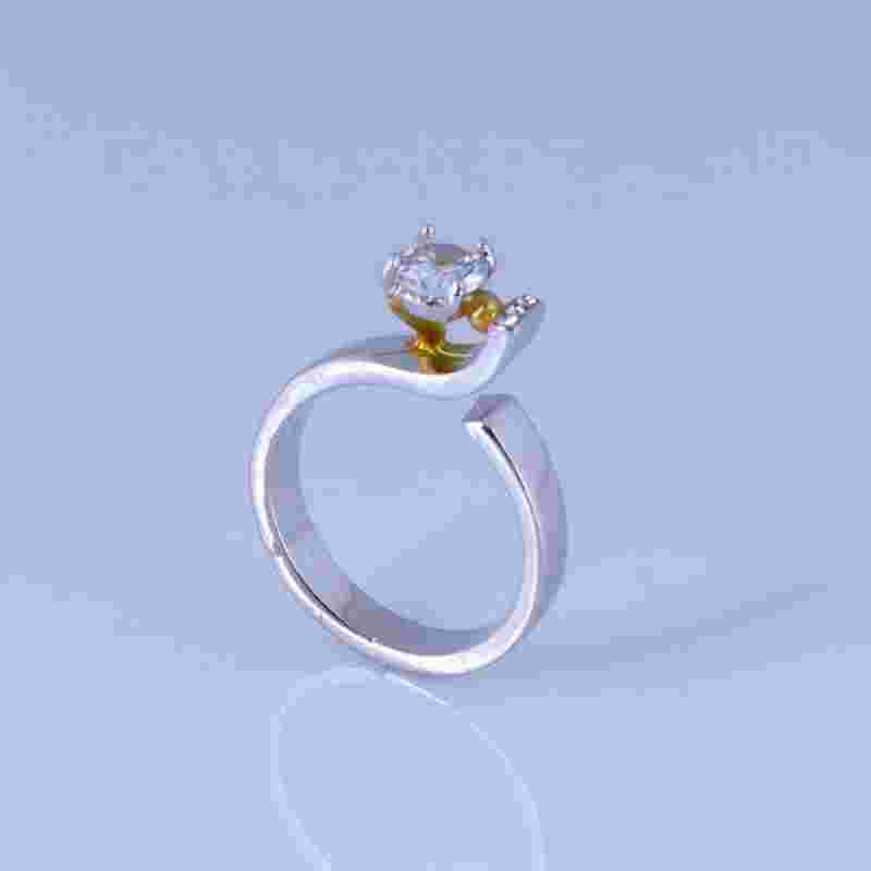 定制钻石戒指什么牌子好,定制钻石戒指图片-第2张图片-翡翠网 定制钻石戒指什么牌子好,定制钻石戒指图片-第2张图片-翡翠网