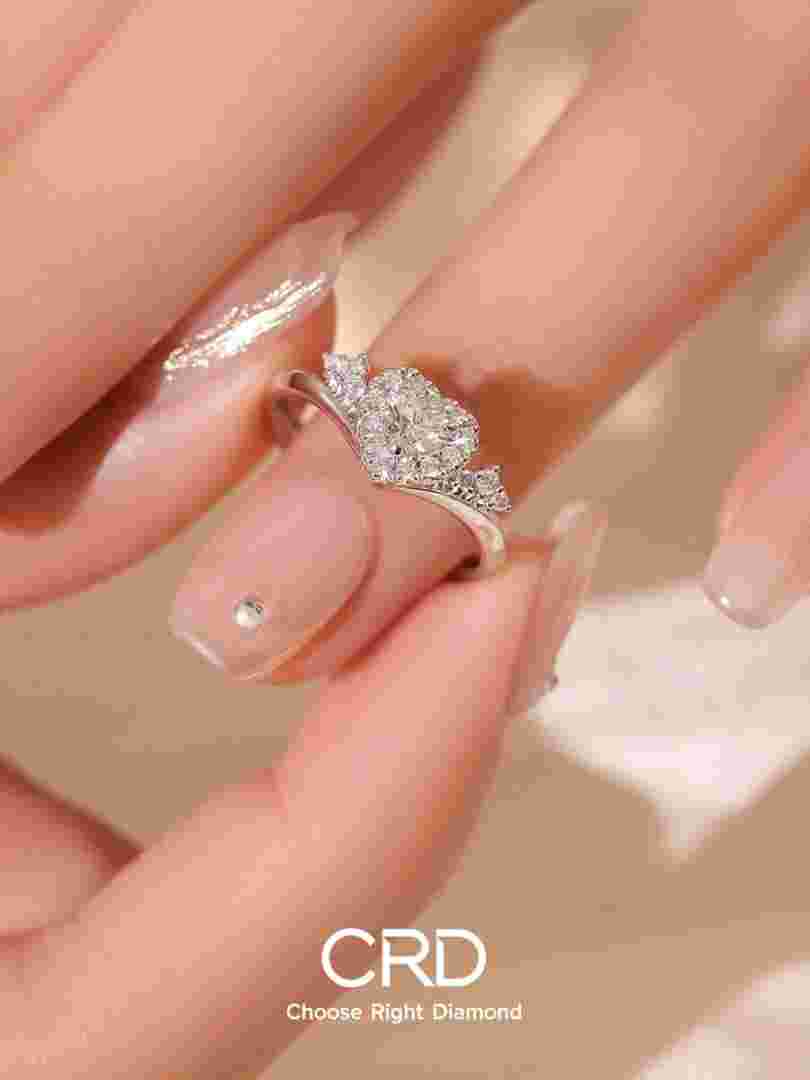 女钻戒图片大全唯美图片,钻戒图片大全唯美图片欣赏-第1张图片-翡翠网 女钻戒图片大全唯美图片,钻戒图片大全唯美图片欣赏-第1张图片-翡翠网