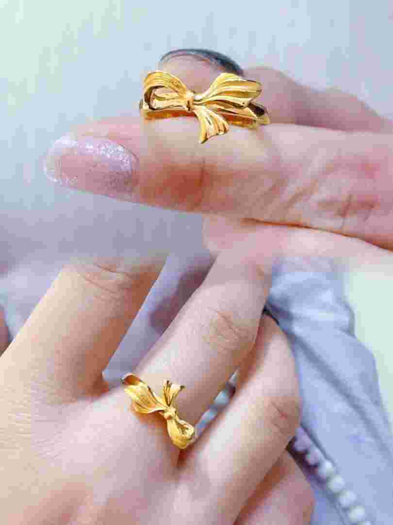 适合年轻女性戴的戒指,适合年轻人的黄金戒指女款式-第1张图片-翡翠网