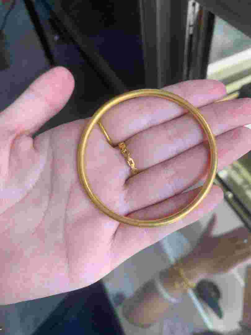 周大福正品钢印,周大福正品钢印是什么样的-第2张图片-翡翠网 周大福正品钢印,周大福正品钢印是什么样的-第2张图片-翡翠网