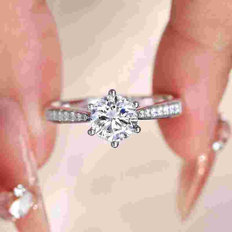 人造钻石戒指多少钱,人造钻石戒指-第2张图片-翡翠网