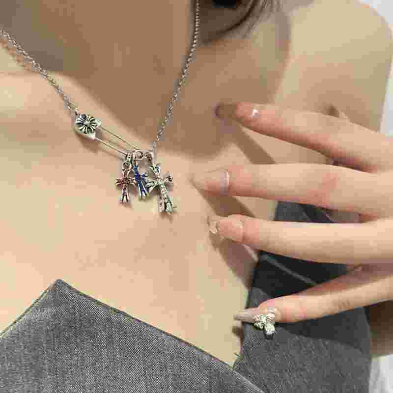 十大奢侈品项链钱币吊坠男十大奢侈品项链-第2张图片-翡翠网 十大奢侈品项链钱币吊坠男十大奢侈品项链-第2张图片-翡翠网