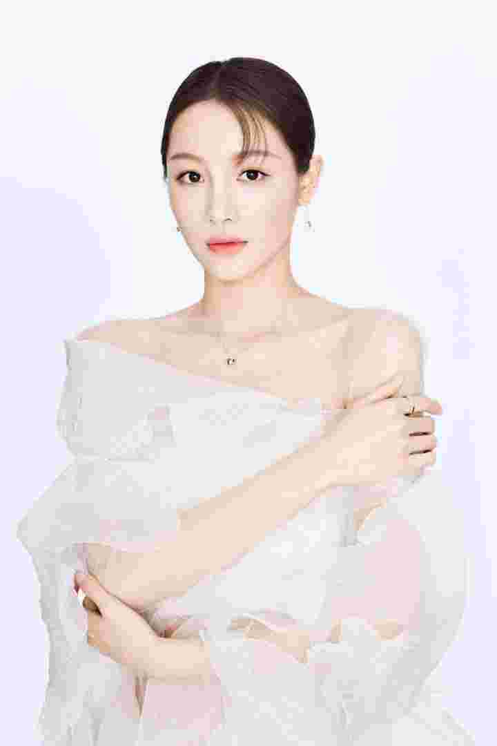 金耳环电视剧张楠金耳环电视剧张楠扮演者-第2张图片-翡翠网 金耳环电视剧张楠金耳环电视剧张楠扮演者-第2张图片-翡翠网