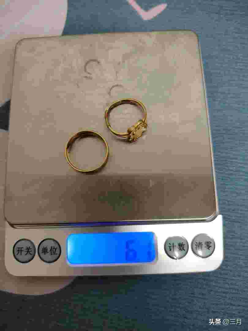 卡地亚黄金戒指多少钱一克,黄金戒指多少钱一克