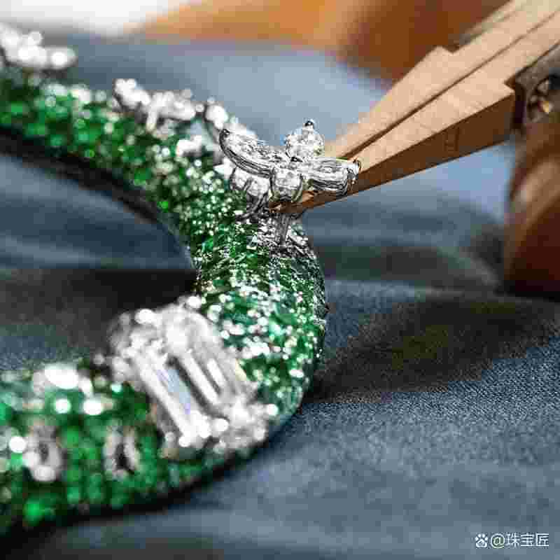 graff和tiffany哪个高端,fred和tiffany哪个好