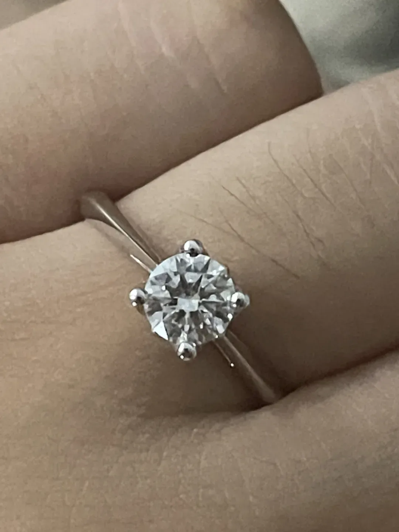 老凤祥白金钻戒,老凤祥白金钻戒可以换吗发票掉了?