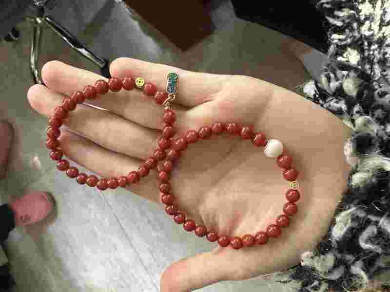 100元买不到真的南红手串吗,100元买不到真的南红手串吗为什么