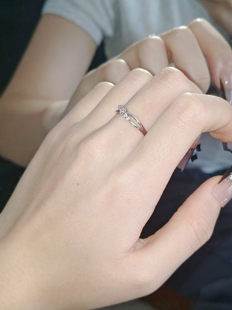 钻戒长啥样钻戒样子图片欣赏-第2张图片-翡翠网 钻戒长啥样钻戒样子图片欣赏-第2张图片-翡翠网