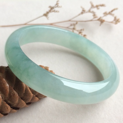 假翡翠在灯光下什么样翡翠手镯价格图片-第2张图片-翡翠网 假翡翠在灯光下什么样翡翠手镯价格图片-第2张图片-翡翠网