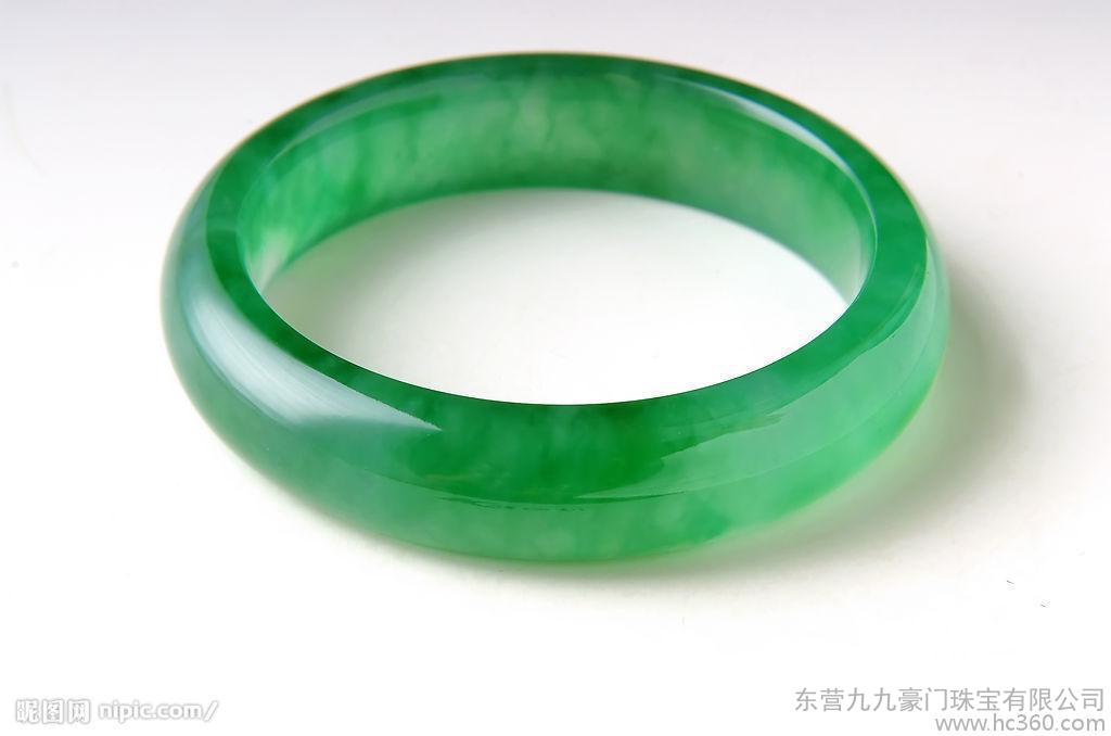 翡翠和玉的区别不包括什么翡翠和玉的区别.-第1张图片-翡翠网 翡翠和玉的区别不包括什么翡翠和玉的区别.-第1张图片-翡翠网