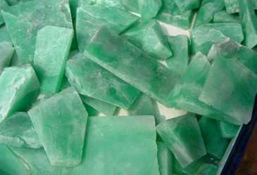 四会翡翠为啥这么便宜翡翠毛料-第1张图片-翡翠网 四会翡翠为啥这么便宜翡翠毛料-第1张图片-翡翠网