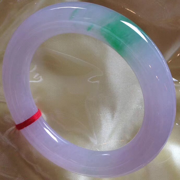 花18500买了个翡翠镯子,冰翡翠手镯-第2张图片-翡翠网 花18500买了个翡翠镯子,冰翡翠手镯-第2张图片-翡翠网