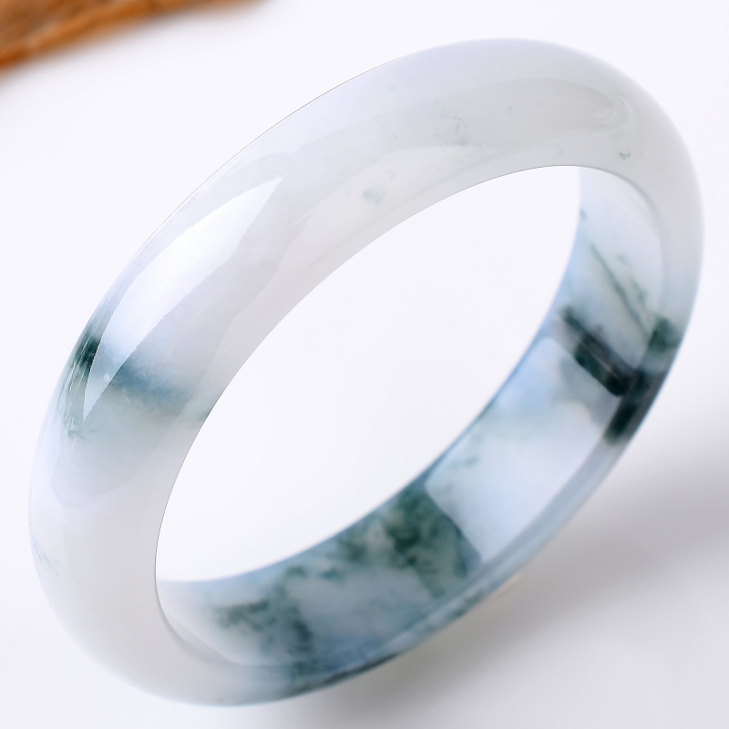 冰糯种翡翠手镯,7000左右的糯种手镯图片-第1张图片-翡翠网 冰糯种翡翠手镯,7000左右的糯种手镯图片-第1张图片-翡翠网