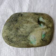 假皮托沙翡翠原石翡翠原石造假大揭秘-第1张图片-翡翠网 假皮托沙翡翠原石翡翠原石造假大揭秘-第1张图片-翡翠网