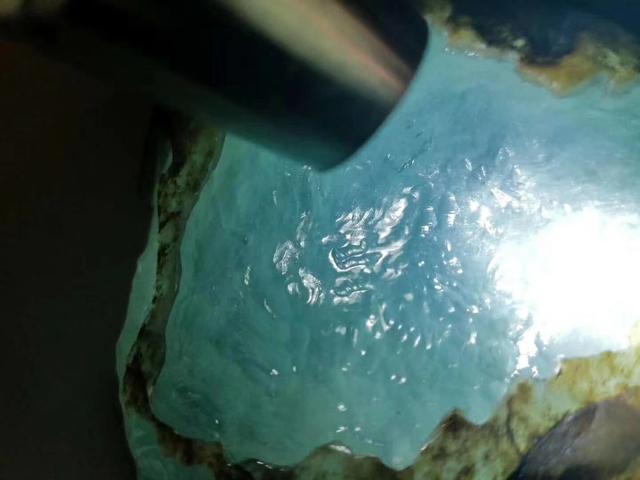 翡翠原石美国有卖吗自己收藏的翡翠原石如何卖掉-第2张图片-翡翠网 翡翠原石美国有卖吗自己收藏的翡翠原石如何卖掉-第2张图片-翡翠网