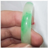 巴山翠手镯假翡翠翡翠手镯怎么挑-第1张图片-翡翠网 巴山翠手镯假翡翠翡翠手镯怎么挑-第1张图片-翡翠网