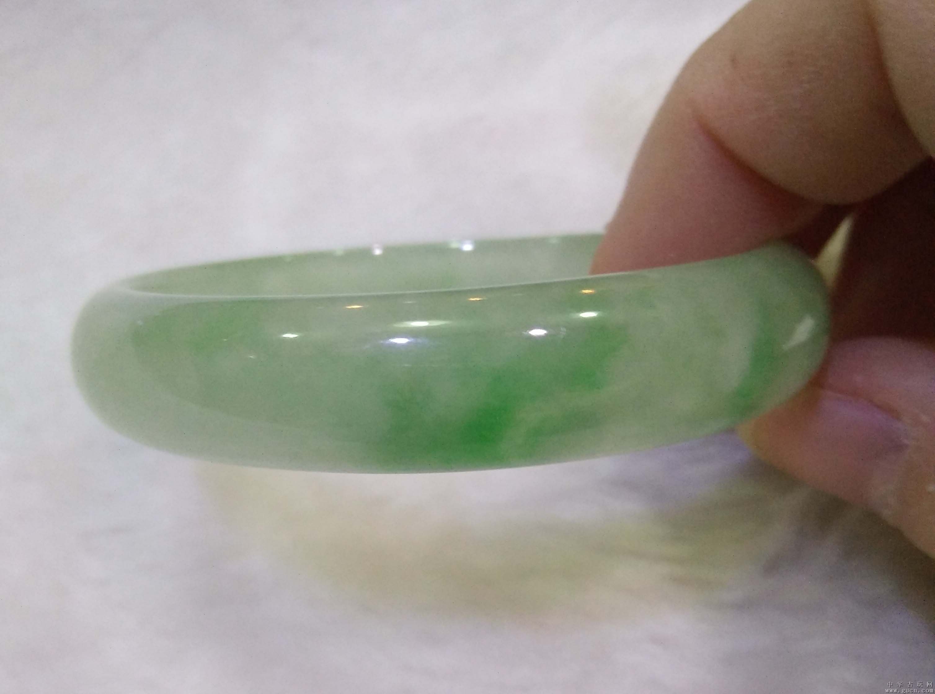 巴山翠手镯假翡翠翡翠手镯怎么挑-第2张图片-翡翠网 巴山翠手镯假翡翠翡翠手镯怎么挑-第2张图片-翡翠网
