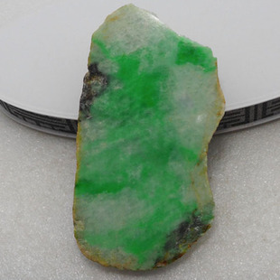 会卡色料的翡翠原石翡翠色料原石-第2张图片-翡翠网 会卡色料的翡翠原石翡翠色料原石-第2张图片-翡翠网