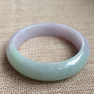 翡翠价格表翡翠手镯的图片与价格表-第1张图片-翡翠网 翡翠价格表翡翠手镯的图片与价格表-第1张图片-翡翠网