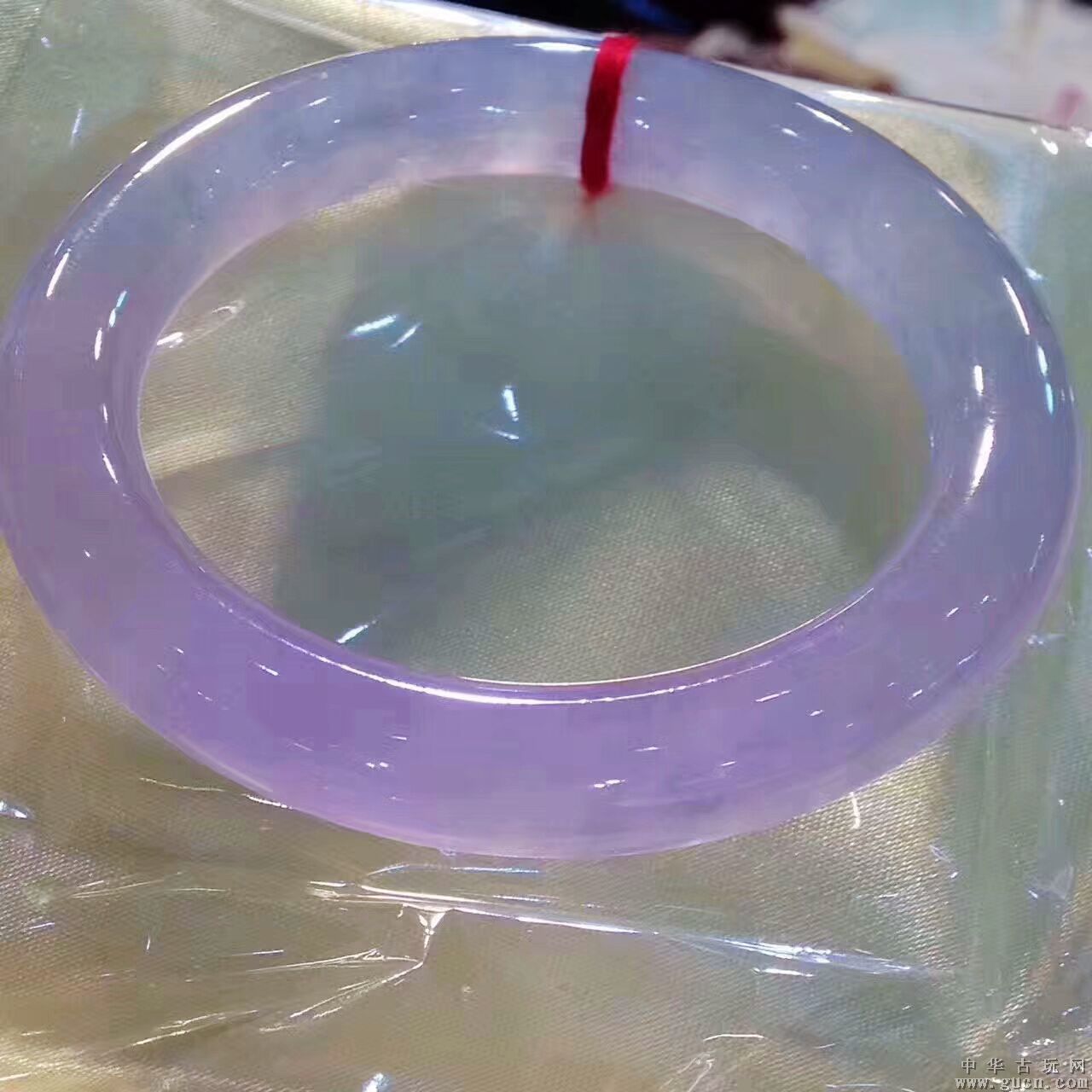 哪里批发翡翠玉手镯,哪批发便宜玉镯-第2张图片-翡翠网