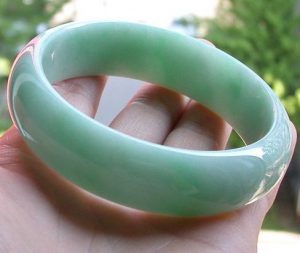 定兴玉石翡翠原石,翡翠原石的价位-第2张图片-翡翠网 定兴玉石翡翠原石,翡翠原石的价位-第2张图片-翡翠网