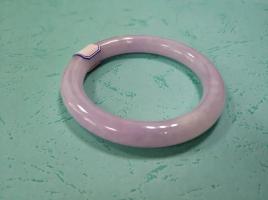 玉镯怎么鉴定真假房山翡翠手镯鉴定-第2张图片-翡翠网