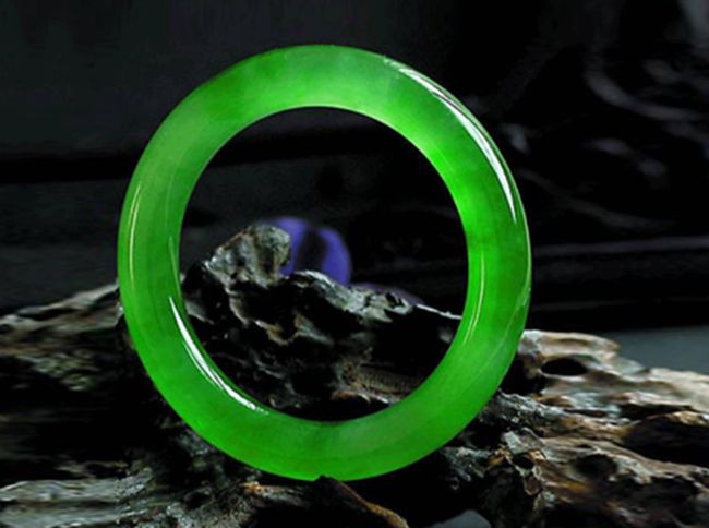 翡翠等级划分标准图片,翡翠的种类和级别-第1张图片-翡翠网 翡翠等级划分标准图片,翡翠的种类和级别-第1张图片-翡翠网