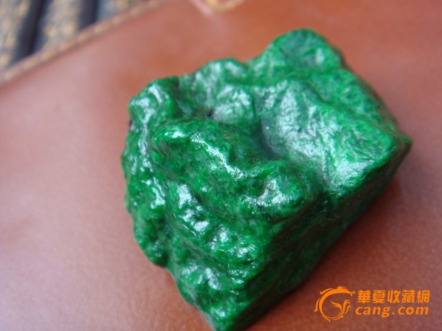 深圳玉器翡翠原石多少钱福建玉器翡翠原石-第2张图片-翡翠网 深圳玉器翡翠原石多少钱福建玉器翡翠原石-第2张图片-翡翠网