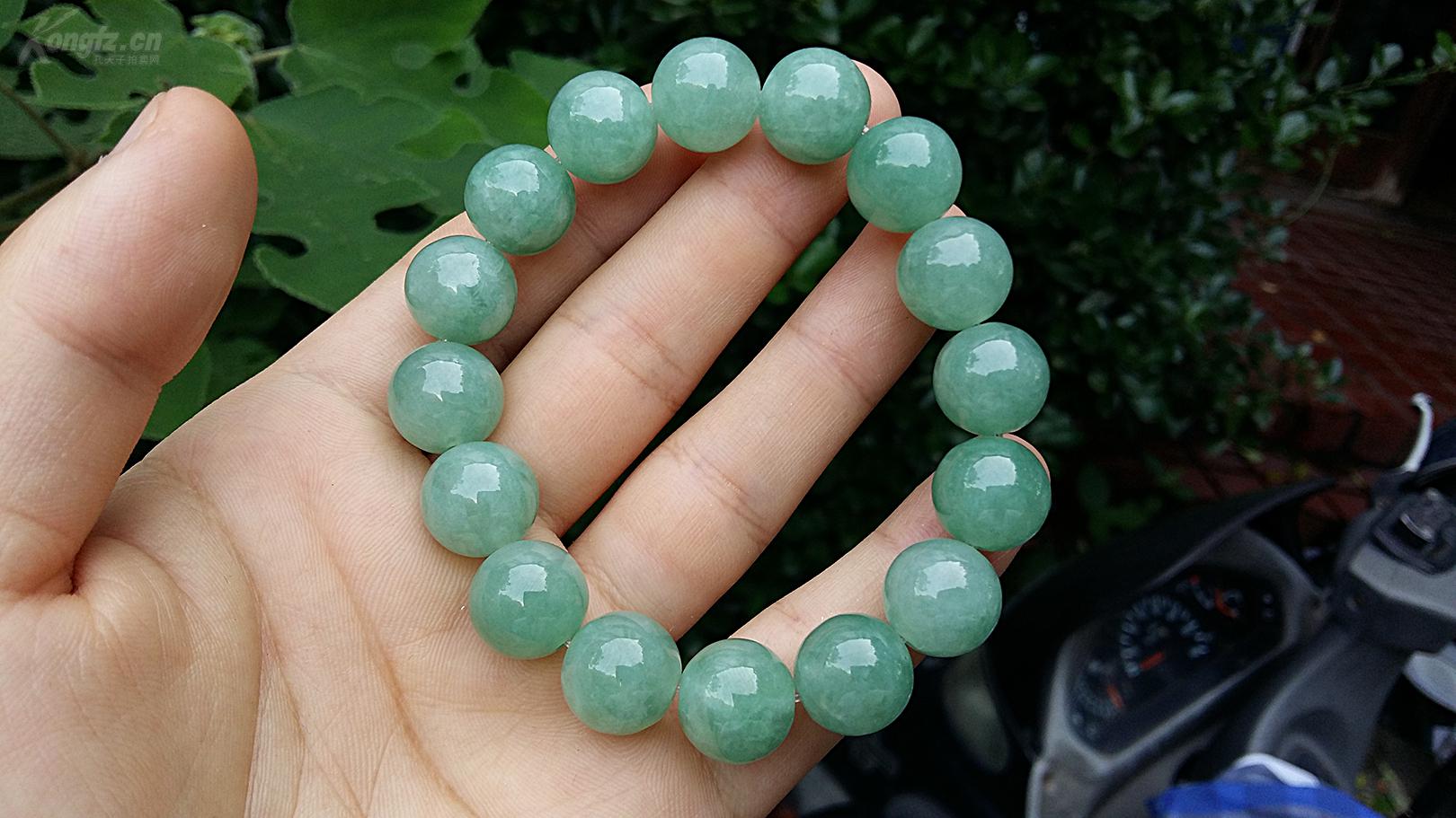 男人适合戴翡翠手珠吗,翡翠手珠价格及图片-第2张图片-翡翠网 男人适合戴翡翠手珠吗,翡翠手珠价格及图片-第2张图片-翡翠网