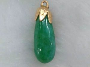 什么是翡翠原石瑞金翡翠原石市场-第2张图片-翡翠网